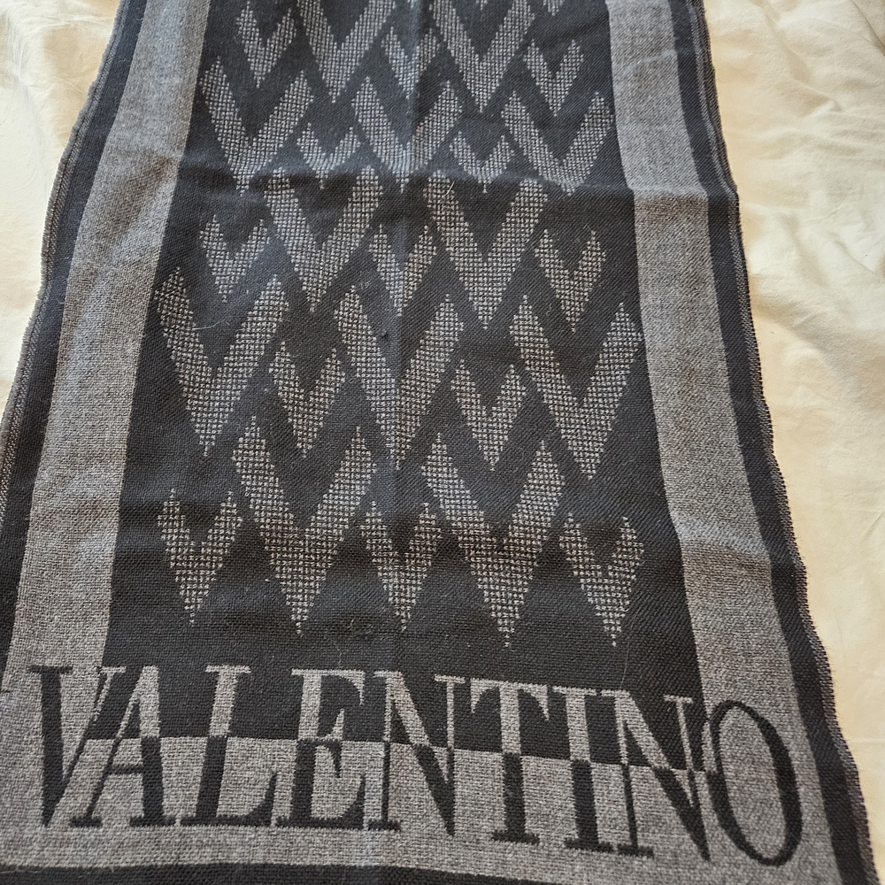 Valentino Black and Gray Scarf